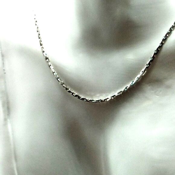 Sarah Coventry Silver-tone Box Chain Necklace Signed NWOT - Picture 2 of 14